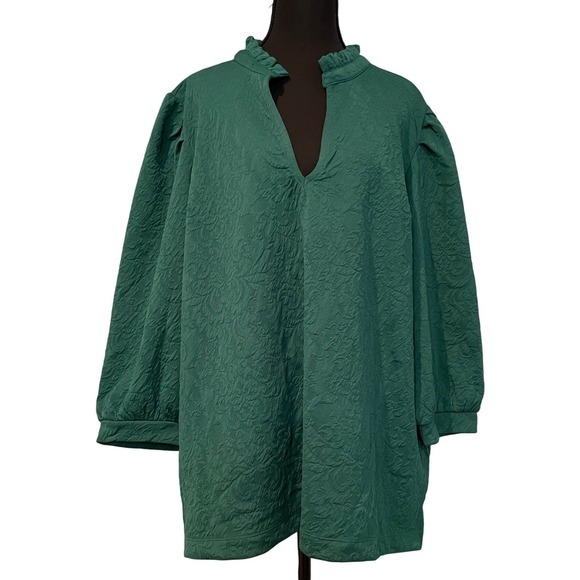 crown & ivy Tops - Crown and Ivy Plus Sz 3X Green Textured V Neck Ruffle Collar Long Sleeve Top NWT